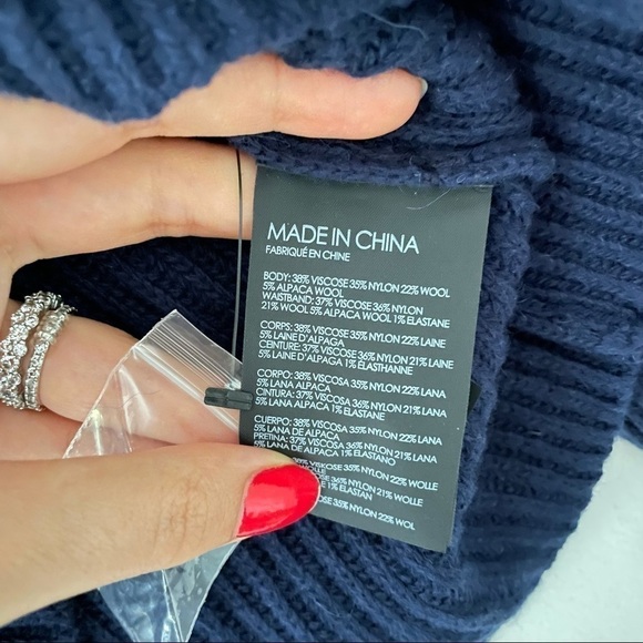 NWT Club Monaco Tinna Wool Navy Sweater XS - Picture 7 of 8